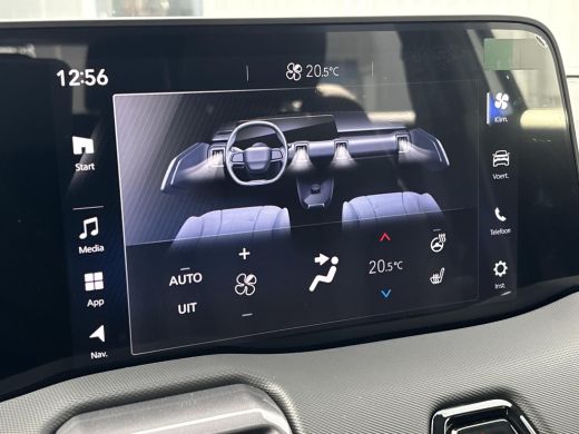 Suzuki e Vitara 61kWH Style 100% Electrisch | Panoramadak | 19inch LM Velgen | Parkeersensoren voor en achter | ActivLease financial lease