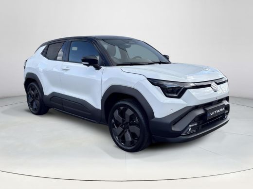 Suzuki e Vitara 61kWH Style 100% Electrisch | Panoramadak | 19inch LM Velgen | Parkeersensoren voor en achter | ActivLease financial lease