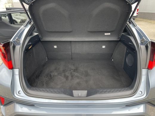 Toyota C-HR 2.0 Hybrid Executive ActivLease financial lease