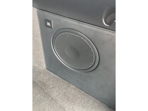 Toyota C-HR 2.0 Hybrid Executive ActivLease financial lease