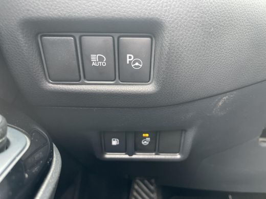 Toyota C-HR 2.0 Hybrid Executive ActivLease financial lease