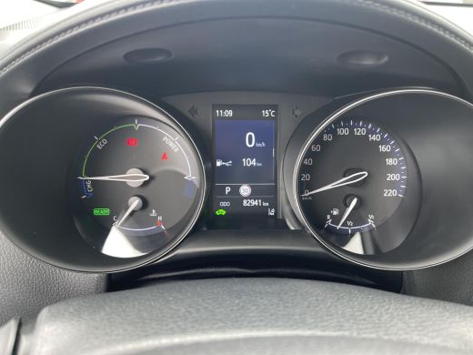 Toyota C-HR 2.0 Hybrid Executive ActivLease financial lease