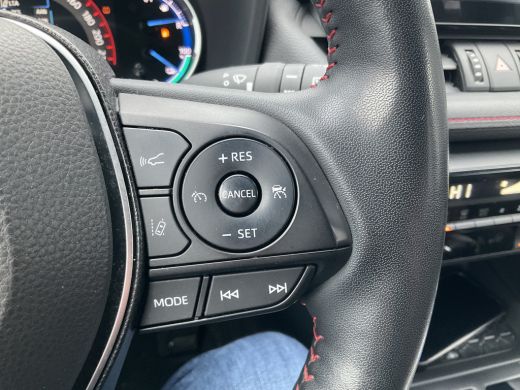 Toyota RAV4 2.5 Hybrid AWD Plug-in Leer Stoel/Stuurverw Carplay Trekhaak Keyless PHEV ActivLease financial lease