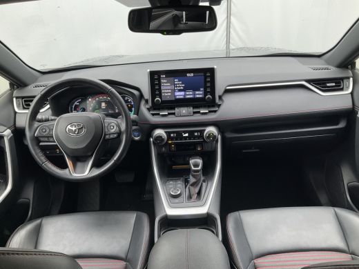 Toyota RAV4 2.5 Hybrid AWD Plug-in Leer Stoel/Stuurverw Carplay Trekhaak Keyless PHEV ActivLease financial lease