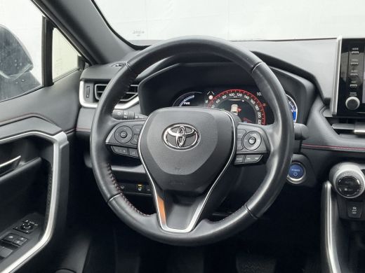 Toyota RAV4 2.5 Hybrid AWD Plug-in Leer Stoel/Stuurverw Carplay Trekhaak Keyless PHEV ActivLease financial lease