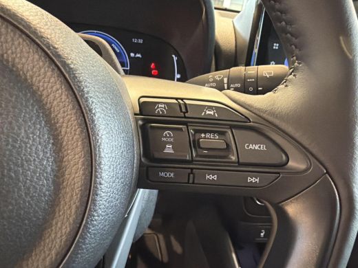 Toyota Yaris 1.5 Hybrid 115 Dynamic comfort ActivLease financial lease