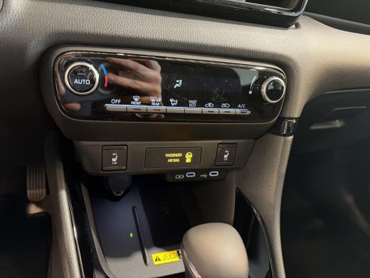 Toyota Yaris 1.5 Hybrid 115 Dynamic comfort ActivLease financial lease