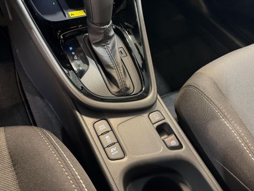 Toyota Yaris 1.5 Hybrid 115 Dynamic comfort ActivLease financial lease