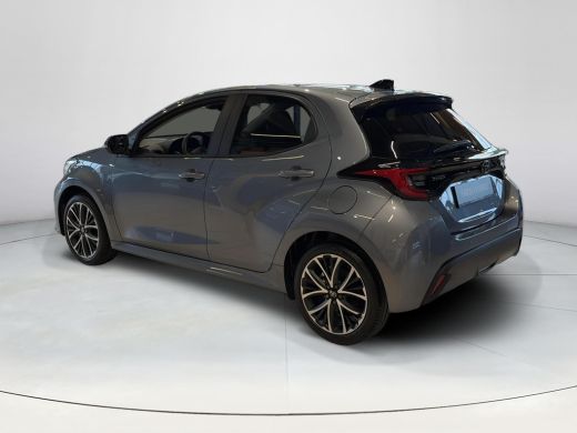 Toyota Yaris 1.5 Hybrid 115 Dynamic comfort ActivLease financial lease