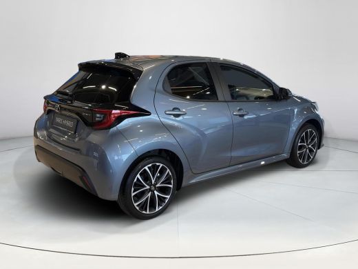 Toyota Yaris 1.5 Hybrid 115 Dynamic comfort ActivLease financial lease