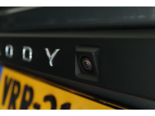 Volkswagen Caddy 2.0 TDI | Cruise Control | Camera | LED | Betimmering | Side Bars | Navi | Carplay | Leder | Virt... ActivLease financial lease