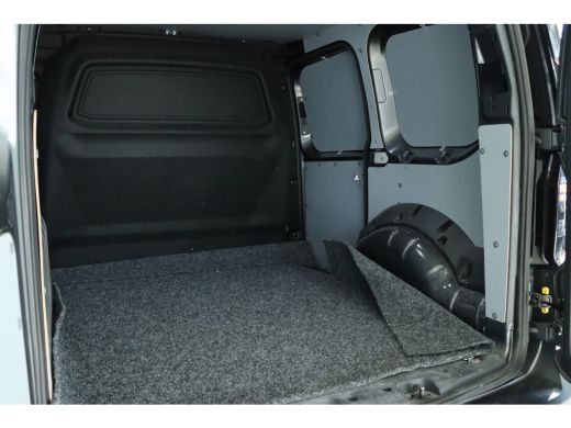 Volkswagen Caddy 2.0 TDI | Cruise Control | Camera | LED | Betimmering | Side Bars | Navi | Carplay | Leder | Virt... ActivLease financial lease