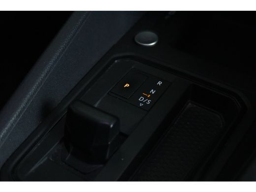 Volkswagen Caddy 2.0 TDI | Cruise Control | Camera | LED | Betimmering | Side Bars | Navi | Carplay | Leder | Virt... ActivLease financial lease