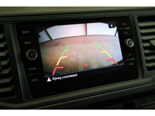 Volkswagen Crafter 2.0 TDI DSG AUTOMAAT BAKWAGEN BE CLIXTAR ActivLease financial lease