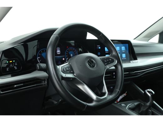 Volkswagen Golf 1.0 TSI Life Business 5 Deurs hb, Navigatie, Airco, ActivLease financial lease