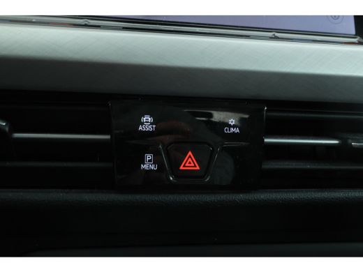 Volkswagen Golf 1.0 TSI Life Business 5 Deurs hb, Navigatie, Airco, ActivLease financial lease