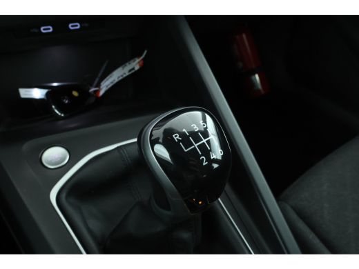 Volkswagen Golf 1.0 TSI Life Business 5 Deurs hb, Navigatie, Airco, ActivLease financial lease