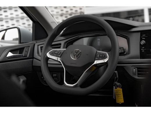 Volkswagen Polo Edition | 'App-Connect' smartphone integratie | Achterlichten LED | Afstandscontrolesysteem (Fron... ActivLease financial lease