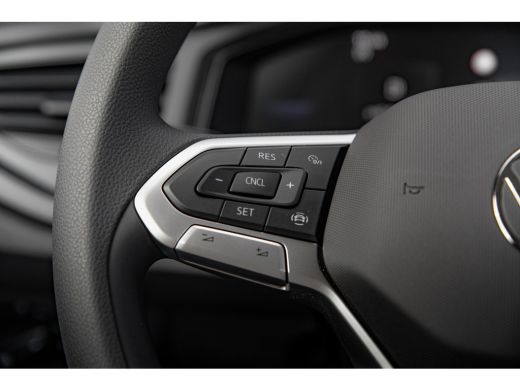 Volkswagen Polo Edition | 'App-Connect' smartphone integratie | Achterlichten LED | Afstandscontrolesysteem (Fron... ActivLease financial lease