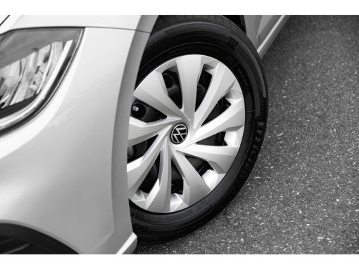 Volkswagen Polo Edition | 'App-Connect' smartphone integratie | Achterlichten LED | Afstandscontrolesysteem (Fron... ActivLease financial lease