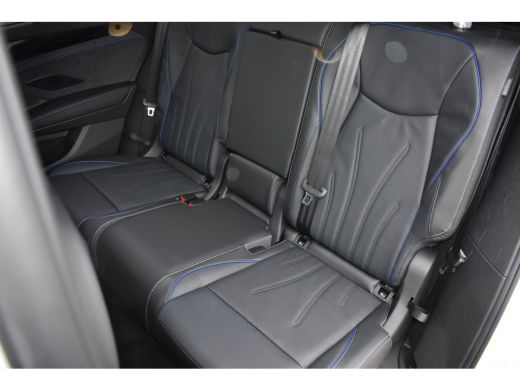 Volkswagen Tayron R-Line Edition | 'App-Connect' draadloze smartphone integratie | Automatische afstandsregeling (A... ActivLease financial lease