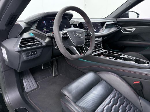 Audi e-tron GT RS 93 kWh | SOH 100%!!!!| PANO | 21 INCH | STOELVENTILATIE & MASSAGE | BANG & OLUFSEN | 360 CAMER... ActivLease financial lease