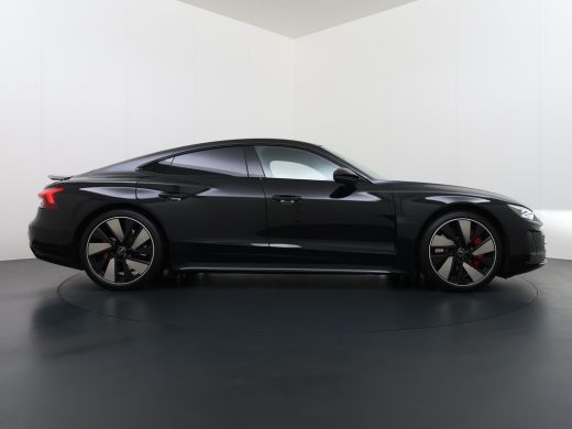 Audi e-tron GT RS 93 kWh | SOH 100%!!!!| PANO | 21 INCH | STOELVENTILATIE & MASSAGE | BANG & OLUFSEN | 360 CAMER... ActivLease financial lease