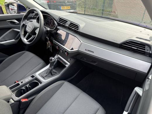 Audi Q3 45 TFSI e 245PK BUSINESS EDITION CARPLAY/ACC/STUURVERW. ActivLease financial lease