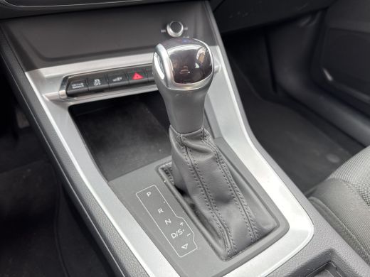 Audi Q3 45 TFSI e 245PK BUSINESS EDITION CARPLAY/ACC/STUURVERW. ActivLease financial lease