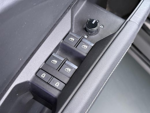 Audi Q4 Sportback e-tron 50 quattro S edition 77 kWh | 3X S-LINE| SOH 93% | LEER |MATRIX LED| ADAPTIVE CRUISE CONTROL | LE... ActivLease financial lease