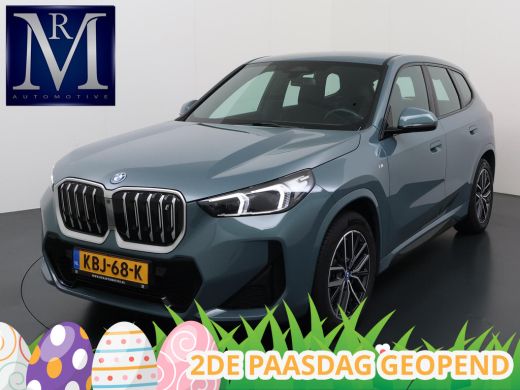 BMW iX1 xDrive30 67 kWh VAN &euro; 41.900,- VOOR &euro; 38.440,- UW LENTEVOORDEEL: &euro; 3.460,-!| M-SPORT| COMPLEET | ...