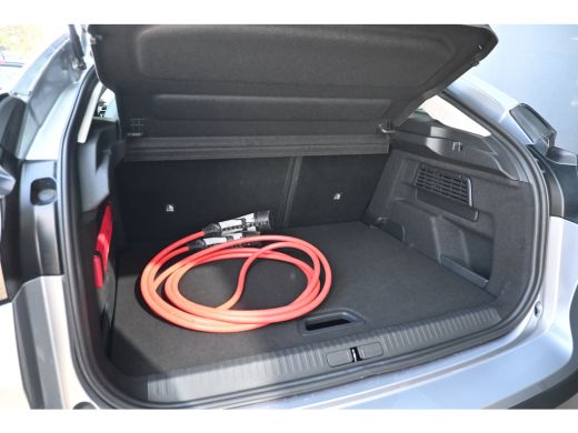 Citroën &euml;-C4 Feel 50 kWh 3 Fase 92%SOH! | Navi By App | Apple Carplay | Android Auto | Climate Control | Cruis... ActivLease financial lease