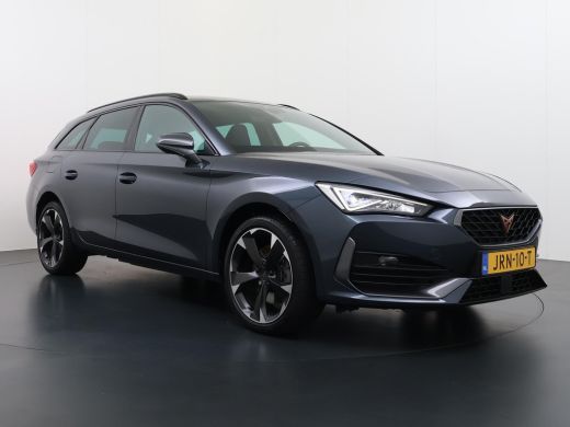 CUPRA Leon Sportstourer 1.4 eTSI PHEV FR | PHEV Plug-in Hybride | Perf. Stoelen | Stoel- & Stuurwielverwarming | Elektris... ActivLease financial lease