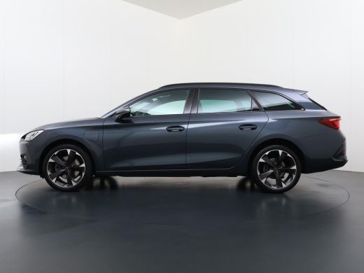 CUPRA Leon Sportstourer 1.4 eTSI PHEV FR | PHEV Plug-in Hybride | Perf. Stoelen | Stoel- & Stuurwielverwarming | Elektris... ActivLease financial lease