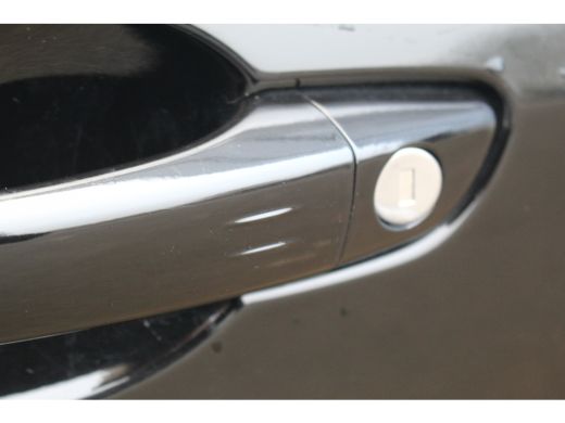 Fiat 600 1.2 Hybrid La Prima | Camera | Adaptive Cruise | Stoelverwarming | Carplay | Keyless | | Achterba... ActivLease financial lease