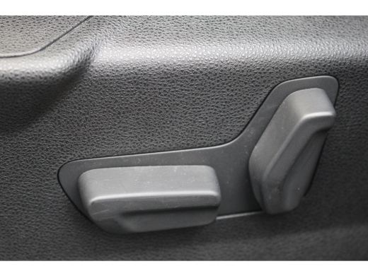 Fiat 600 1.2 Hybrid La Prima | Camera | Adaptive Cruise | Stoelverwarming | Carplay | Keyless | | Achterba... ActivLease financial lease