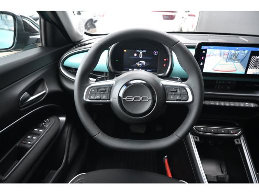 Fiat 600 1.2 Hybrid Urban 110pk | Pack Style + Winter + Comfort | Navigatie | Achteruitrijcamera | Draadlo... ActivLease financial lease