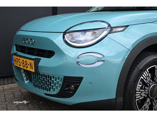 Fiat 600 1.2 Hybrid Urban 110pk | Pack Style + Winter + Comfort | Navigatie | Achteruitrijcamera | Draadlo... ActivLease financial lease