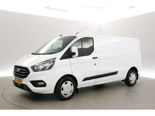 Ford Transit Custom 2.0 TDCI L2H1 170PK | Aut. | Airco | Cruise | Camera | 3 Zits | Trekhaak | Carplay | Navi | Parke... ActivLease financial lease