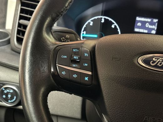 Ford Transit Custom 320 2.0 TDCI L2H1 Deluxe (STOELVERWARMING, BLUETOOTH, ELEK RAMEN, XENON, PARKEERSENSOREN, ARMSTEU... ActivLease financial lease