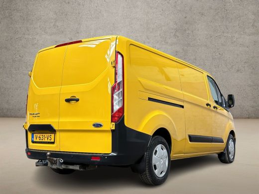 Ford Transit Custom 320 2.0 TDCI L2H1 Deluxe (STOELVERWARMING, BLUETOOTH, ELEK RAMEN, XENON, PARKEERSENSOREN, ARMSTEU... ActivLease financial lease