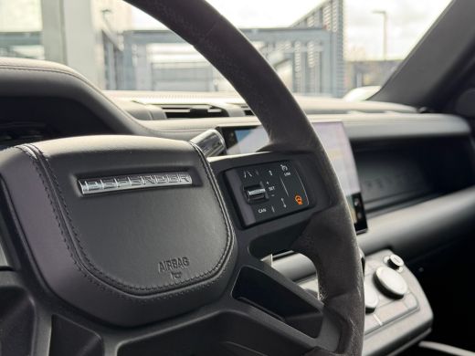 Land Rover Defender 5.0 P525 90 V8 Commercial | El. Trekhaak | Head-Up | Luchtvering | Koelbox | 22 Inch | Pano | Sid... ActivLease financial lease