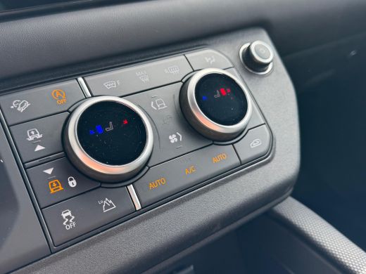 Land Rover Defender 5.0 P525 90 V8 Commercial | El. Trekhaak | Head-Up | Luchtvering | Koelbox | 22 Inch | Pano | Sid... ActivLease financial lease