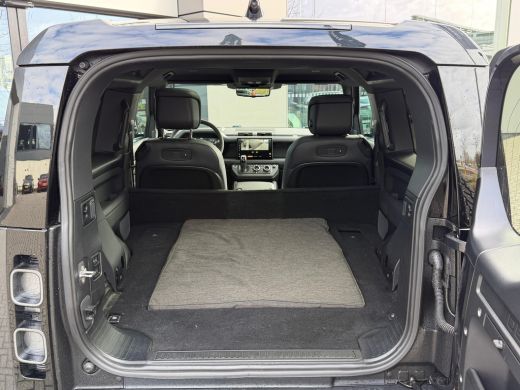Land Rover Defender 5.0 P525 90 V8 Commercial | El. Trekhaak | Head-Up | Luchtvering | Koelbox | 22 Inch | Pano | Sid... ActivLease financial lease