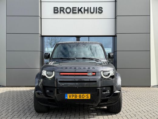 Land Rover Defender 5.0 P525 90 V8 Commercial | El. Trekhaak | Head-Up | Luchtvering | Koelbox | 22 Inch | Pano | Sid... ActivLease financial lease