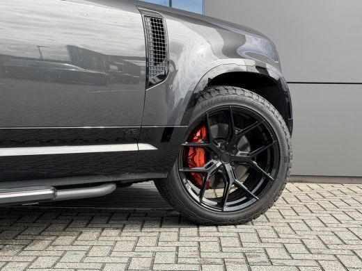 Land Rover Defender 5.0 P525 90 V8 Commercial | El. Trekhaak | Head-Up | Luchtvering | Koelbox | 22 Inch | Pano | Sid... ActivLease financial lease