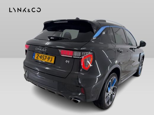 Lynk & Co 01 1.5 Plug-in Hybrid Adapt.Cruise Zwarte hemel Carplay 360&deg;Cam ActivLease financial lease