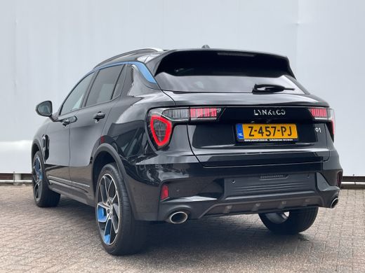 Lynk & Co 01 1.5 Plug-in Hybrid Stuur/Stoelverw. Adapt.Cruise Zwarte hemel Carplay 360&deg;Cam ActivLease financial lease