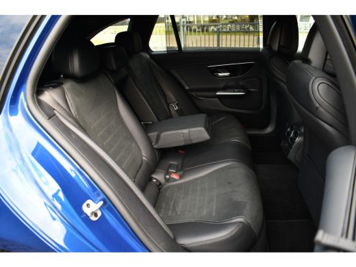 Mercedes-Benz C-Klasse Estate 300 e AMG Line Pano Trekh Distronic 360-camera ActivLease financial lease