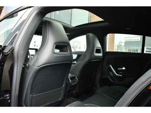 Mercedes-Benz CLA Shooting Brake 250 e AMG Pano 360-cam Night 19inch ActivLease financial lease